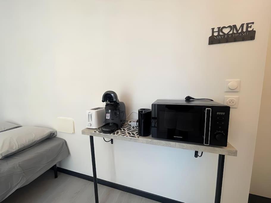 Studio B2 20M2 Cosy 5Min A Pied Des Gares Руан Екстериор снимка